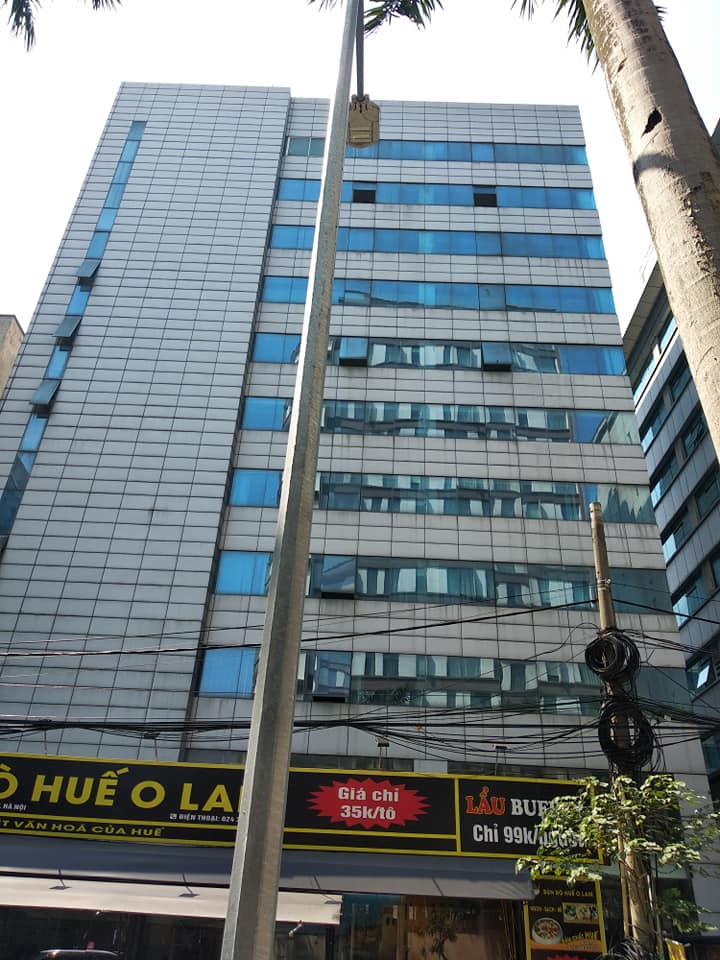 Bán gấp tòa nhà văn phòng 2 mặt tiền 1300m tại Trần Thái Tông Cầu Giấy.