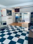 Bán nhà tặng toàn bộ nội thất, nhà đẹp rộng rãi dọn vào ở ngay, trung tâm quậ 7