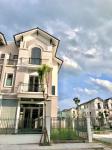 Bán biệt thự căn góc vườn hoa siêu đẹp