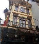 Gia đình cần bán gấp nhà Hoàng Mai 52m2, lô góc, ô tô vào nhà- chỉ hơn 3 tỷ
