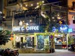 Quận 3, Sang quán The Bike Coffee tại đường Trường Sa, quận 3, gần cầu Lê Văn Sỹ , Liên hệ:
