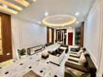 Siêu Phẩm, Bán nhà Ái Mộ, Bồ Đề, 40m2, Thang máy, Giá 5 tỷ