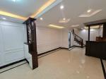 Bán nhà phố Hồng Tiến cực rẻ