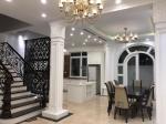 Chính chủ muốn đẩy nhanh căn biệt thự vườn Nguyệt Quế - 185m2 - MT 8m - Giá 38 tỷ LH: 09***24679