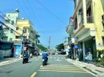 chính chủ bánh đất gần chợ trường học các cấp và trung tâm hành chính...\r\n Là trục đường chính nối