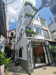 Căn Góc . Không Lộ Giới - 524/10 Phan Xích Long , P3 , Quận Phú Nhuận .